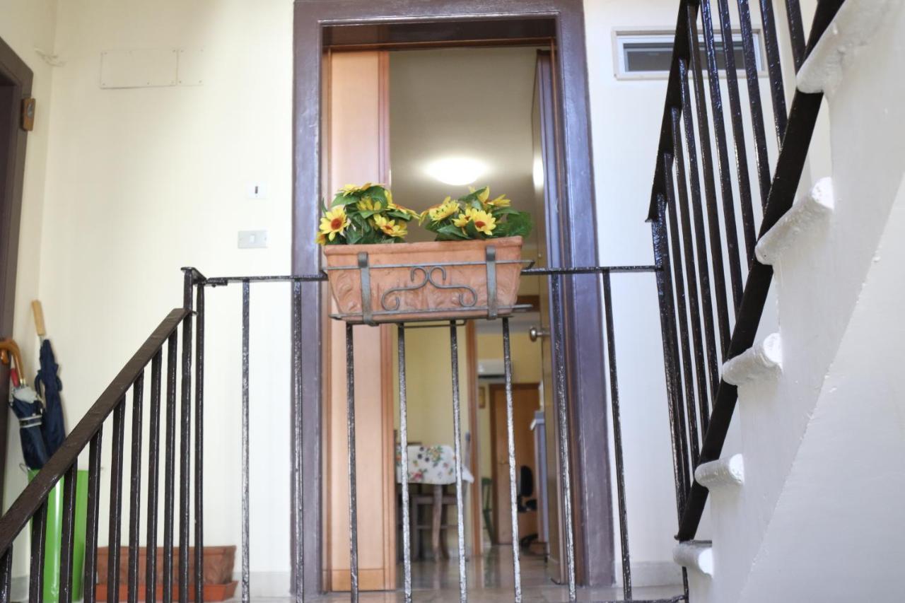 Holiday House Nel Cuore Di باري المظهر الخارجي الصورة