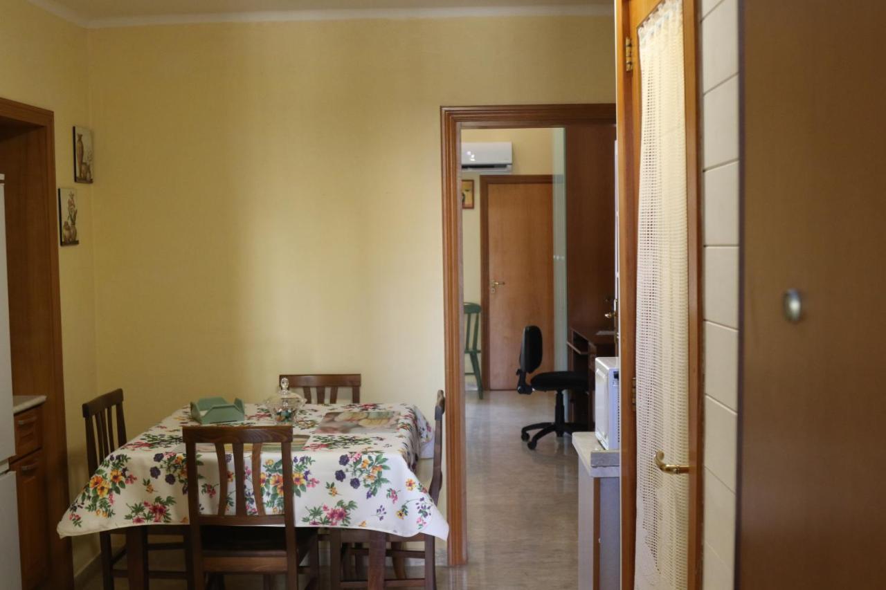 Holiday House Nel Cuore Di باري المظهر الخارجي الصورة